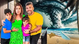 24 HORAS en una TORMENTA TROPICAL|4PLUSONE
