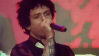 Green Day - Bang Bang + Boulevard of Broken Dreams (Oracle Arena, Oakland, CA 12-10-16)
