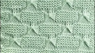 Бантики из вытянутых протяжек. Вяжем спицами без схемы. Lattice pattern knitting.