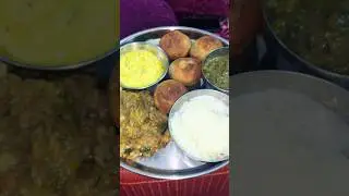 🍽️Litti-Chokha,Raita & Kheer wali desi VegThali😋#VegThali #LittiChokha #DesiFood #IndianFood #Shorts