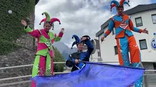 Cirque Clown Stelzengeher | Walking Act