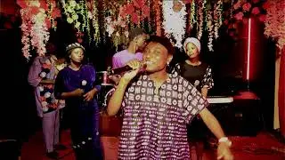 October live praise, Oh give thanks to the Lord for he's good for his mercies endureth forevermore 