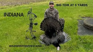 2 HUGE TOMS AT 5 YARDS WITH BOW (My best season yet!)