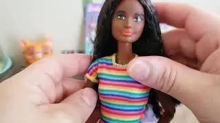 Barbie Fashionista 166 Silla de Ruedas