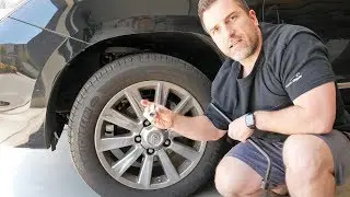 How to Rotate Tires on a Lexus LX570