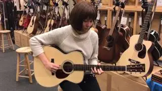 Molly Tuttle plays 