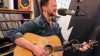 Michael Logen - Looking for Love - Live at Lightning 100 powered by ONErpm.com