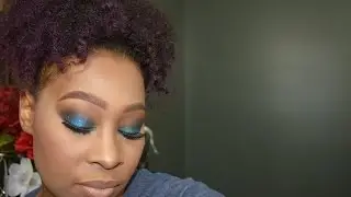 Blue Smoky Glitter Eye