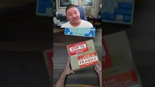 SDCC Exclusive Unboxing - Gentle Giant Marvel Camouflage Miles