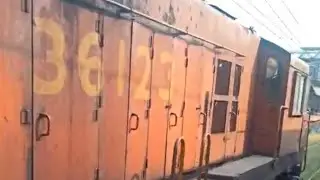 ORANGE SHUNTER ENGINES REST AT GOODS STATION WDS6 36072 & 36123