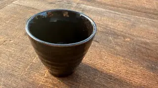 🎎 Vintage Japanese Sake Cup &ndash; Deep Glazed Ceramic, Showa Era &ndash; Japan Antique Roadshow