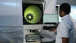 Vertical Profile Projector - V400 DPS 200