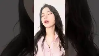 【204】美人モデルマリンさん久しぶりの登場。後ろに寄りかかってうとうと寝落ち。model Marin makes her first appearance in a long time