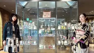 Makan Siang dengan 2 Artist Designer Toys yang cantik dari Tokyo