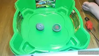 beyblade burst curse devlose d6 vs lunir l3