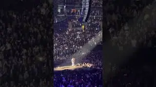 Jonas brothers jealous live at Barclays center on 12/22/25