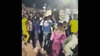Young p&ocirc; concert guichet bloqu&eacute; stade omnisports 2019