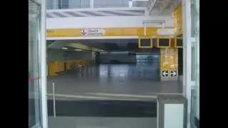 Démolition de L'aérogare de Mirabel 2014