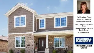 700 State Street, LEMONT, IL Presented by Terri Theodore The Theo Team.
