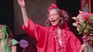 Step Into Paradise &ndash; Trailer