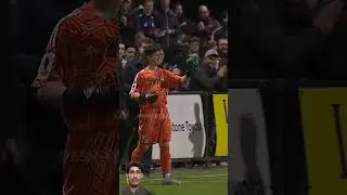 13 years old boy substitute to goalkeeper 😱