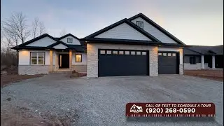 4BR/3.5BA 2,964 sqft - custom ranch - 9' ceilings, quartz counters!