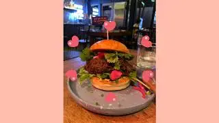 Chunky Burger, Sukhumvit soi 23, Bangkok - Photo Gallery
