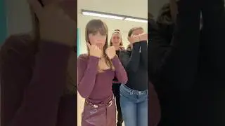 Quando provi a insegnare il trend al tuo crush e ti trovi da sola&hellip; nella nuova scuola 🏫 #shorts