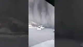 DETIK DETIK MELETUSNYA GUNUNG TANGKUBAN PERAHU