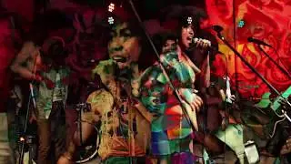 Imiangaly & Holly Zion - Hush LIVE