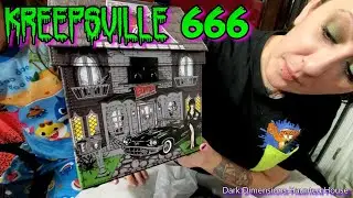 New Elvira Haunted House Purse by Kreepsville 666 Horror Goth Accessories Collection Unbox Video 4K