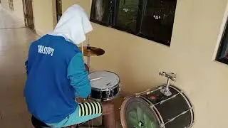 When we say the drummer is holding the GROOVE , this is what we mean.(In the Pocket)