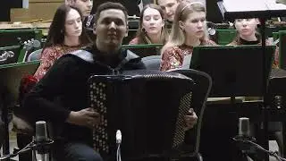 А. Цыганков «Сибирская баллада». Исполняет РНО «Москва». Солист Роберт Рахимов