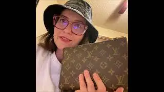 Louis Vuitton Key Pouch M/Unboxing/Review, What it Fits, etc. Is It Worth The Hype?