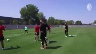 Milan - Crossbar Challenge  Gattuso  vs Jos&egrave; Mauri