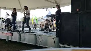 The METRO Band Breaks Hearts at Lions Festival