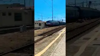 E652 XMPR + carri H in arrivo a Messina c.le