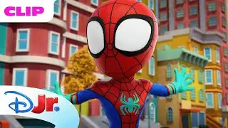 Lizard&rsquo;s Fire Breath Is Out of Control! 😱🔥 | Marvel's Spidey and his Amazing Friends | @disneyjr