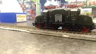 Обзор  модели электровоза Е71 Roco 43816 H0