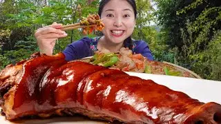小雨买来5根猪舌头，加上两种辣椒爆炒猪舌，猪舌又脆又嫩太下饭了#猪舌头 #川菜 #美味下饭菜