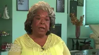 Della Reese on singing with Mahalia Jackson at age 13