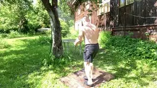 Делай с нами, делай, как мы, делай лучше нас! / Mach mit, mach's nach, mach's besser!