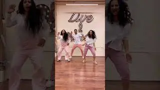 Mere Mehboob Mere Sanam | Dance Cover | Live2Dance #throwback #shahrukh #juhichawla #duplicate