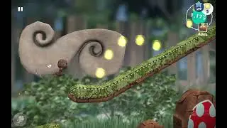 playing 2 rounds of run sackboy run