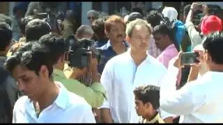 Funeral of actress Marathi actress Reema Lagoo; Kajol pays her respect
