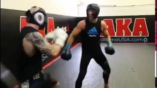 Luke Rockhold throwing HARD punches in sparring session