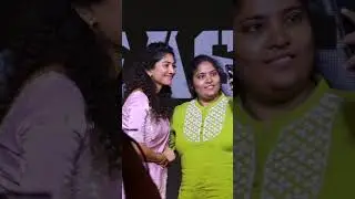 Sai Pallavi give in selfie in fans