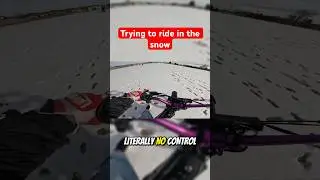 Сумо не любят снег #мото #мотоблог #эмото #супермото #снег