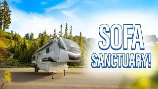 Огромный диван, U-образная кухня и подготовка к установке стиральной машины с сушилкой? Jayco Eag...