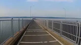 nyore dan liburan di jembatan SURAMADU bersama mbadokers.id crew Surabaya.